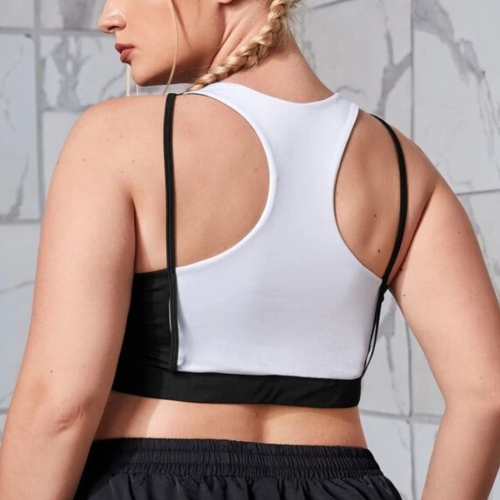 Shein sports bra medium coverage 1X new with bag - Picture 2 of 5